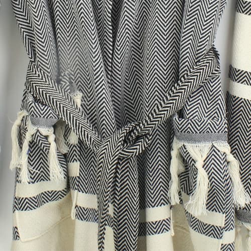 Loincloth-Robe-Hooded-Fish-Back-Striped-Black2
